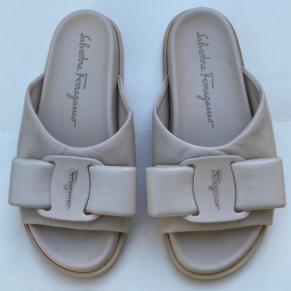 SALVATORE FERRAGAMO  Virgil Bow Slide Sandal